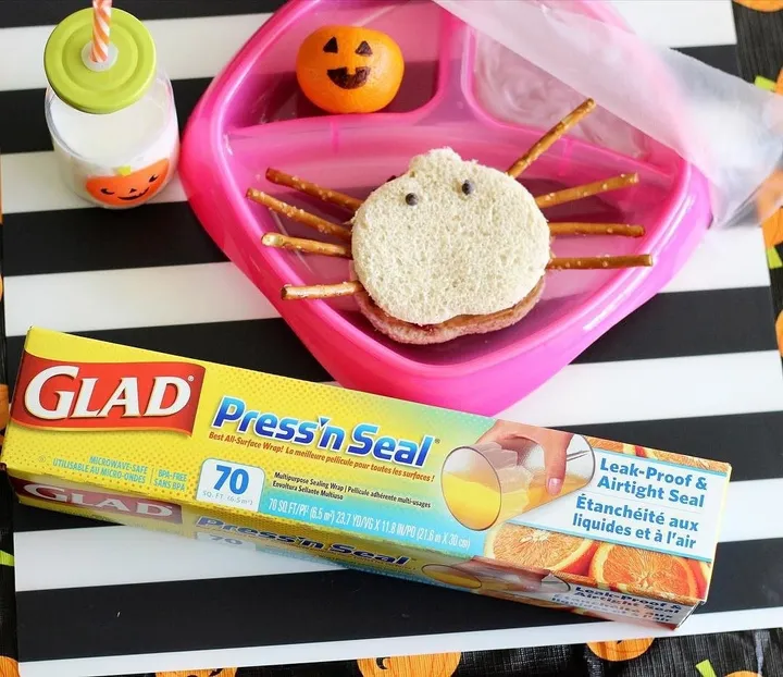 Glad