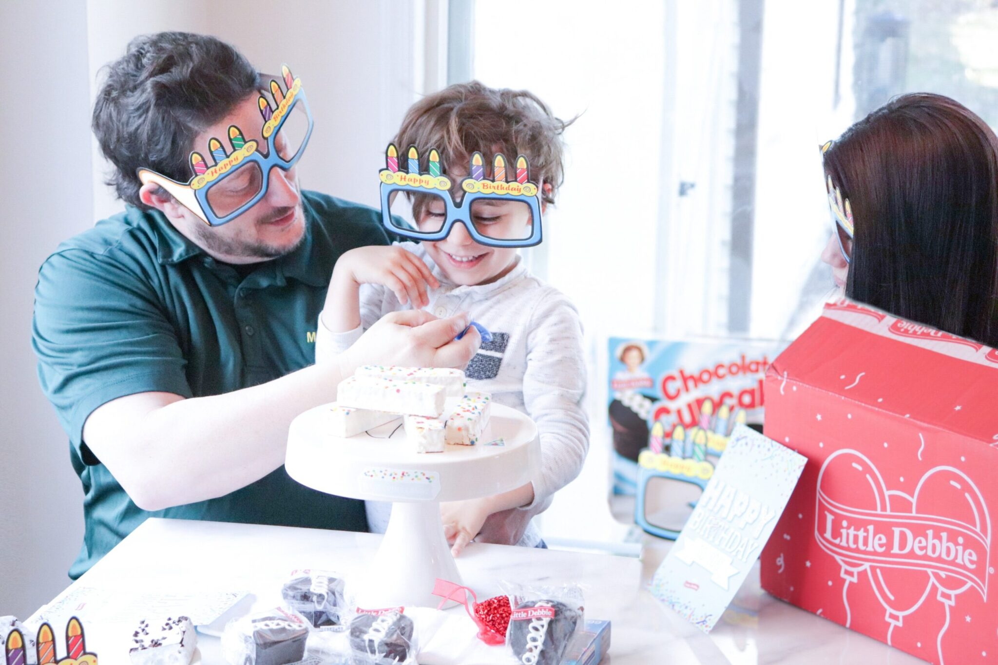 Help businesses grow by empowering creators to do ,[object Object]